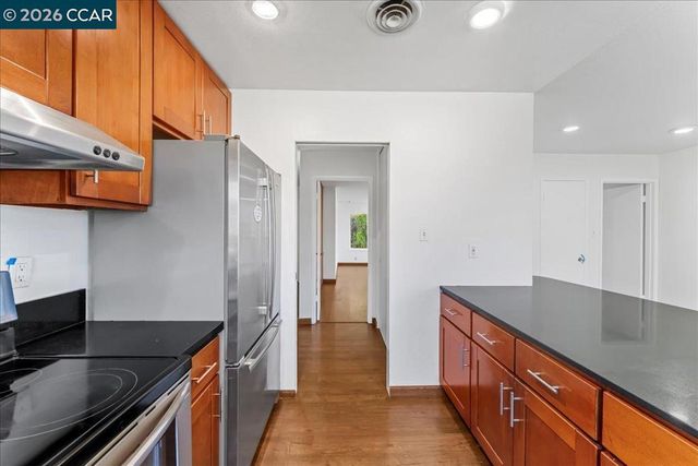 1566 1566 Mann Dr, Pinole, CA 94564