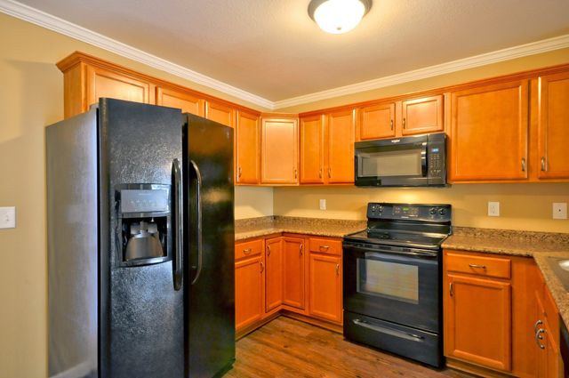 309 Sam Houston Cir, Clarksville, TN 37040