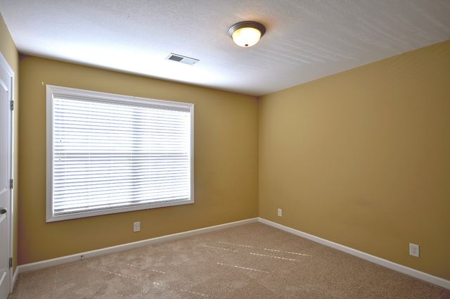 309 Sam Houston Cir, Clarksville, TN 37040