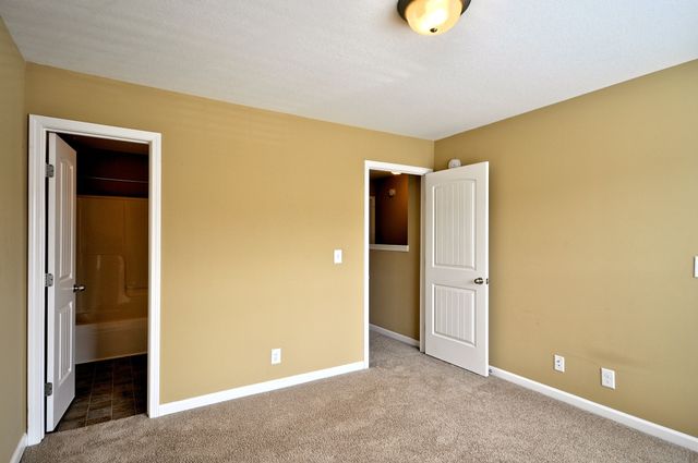 309 Sam Houston Cir, Clarksville, TN 37040