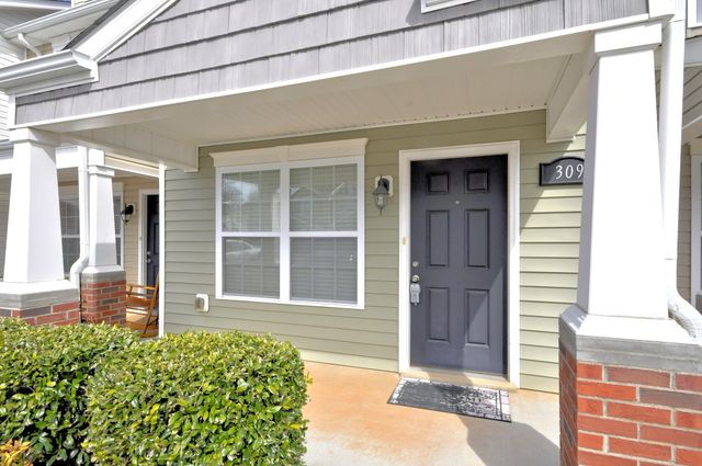 309 Sam Houston Cir, Clarksville, TN 37040