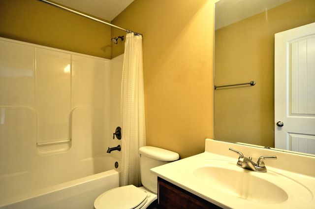 309 Sam Houston Cir, Clarksville, TN 37040