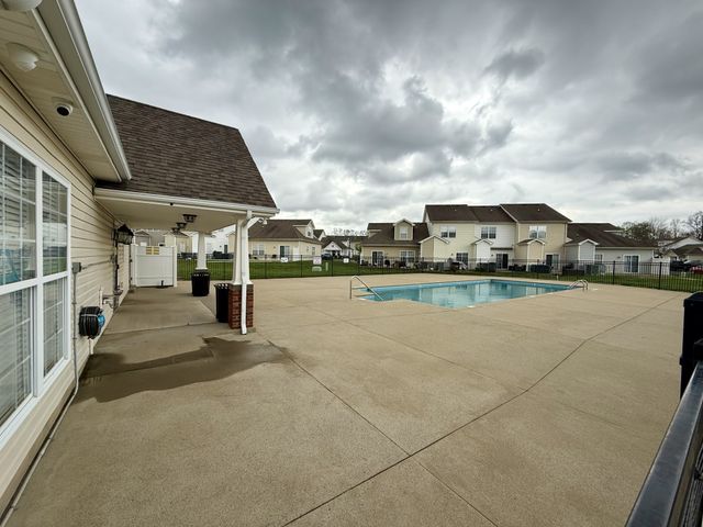 309 Sam Houston Cir, Clarksville, TN 37040