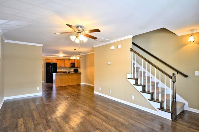 309 Sam Houston Cir, Clarksville, TN 37040