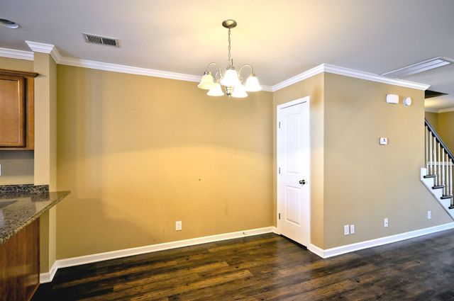 309 Sam Houston Cir, Clarksville, TN 37040