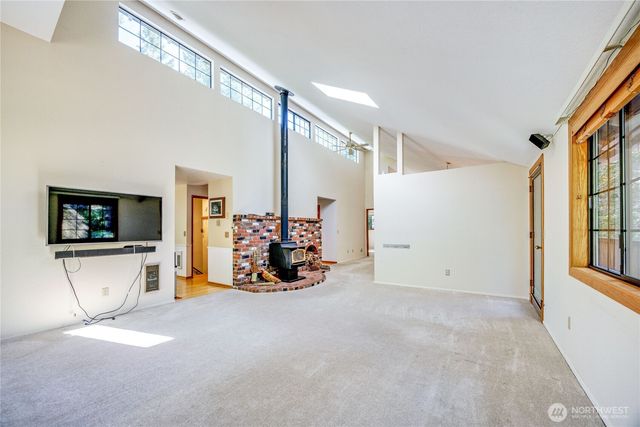 500 Mallard Lane NW, Seabeck, WA 98380