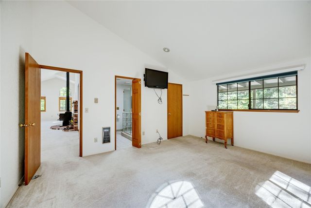 500 Mallard Lane NW, Seabeck, WA 98380