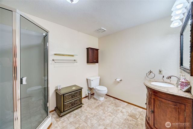 500 Mallard Lane NW, Seabeck, WA 98380