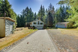 500 Mallard Lane NW, Seabeck, WA 98380