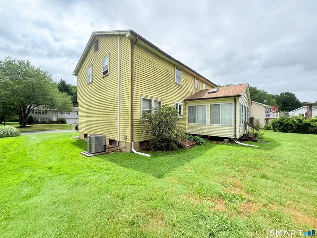 46 Lincoln Way, Windsor, CT 06095