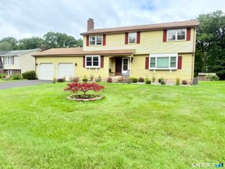 46 Lincoln Way, Windsor, CT 06095