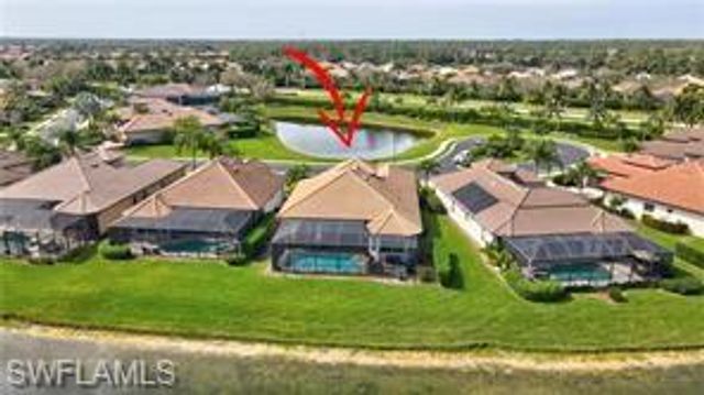 7636 Sussex CT, Naples, FL 34113