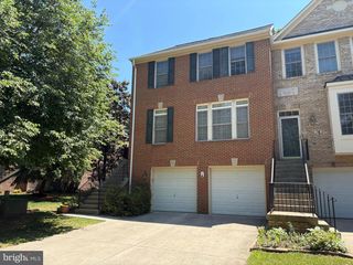 14 CALABASH CT, Rockville, MD 20850