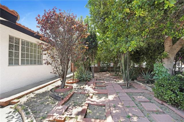 15720 Roxford Street, Sylmar, CA 91342