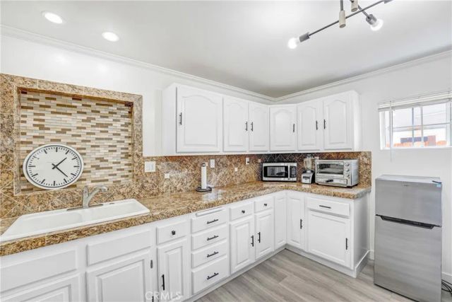 15720 Roxford Street, Sylmar, CA 91342