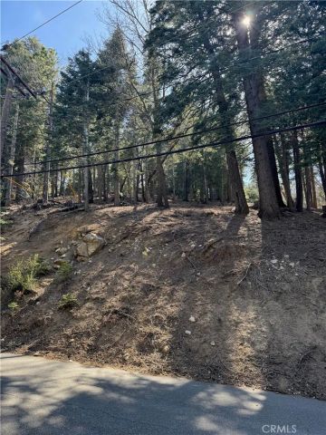 26537 Spyglass, Lake Arrowhead, CA 92352