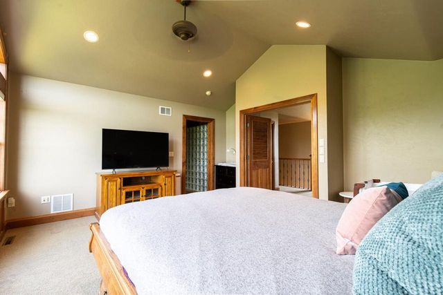 5305 Goldust COURT, De Pere, WI 54115