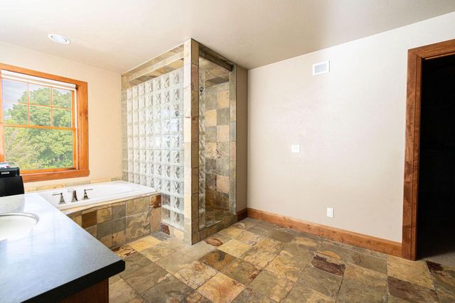 5305 Goldust COURT, De Pere, WI 54115