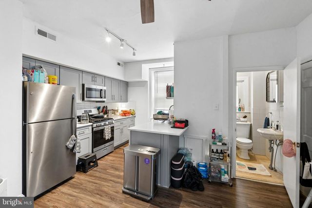 1600-00 SPRUCE ST, Philadelphia, PA 19103