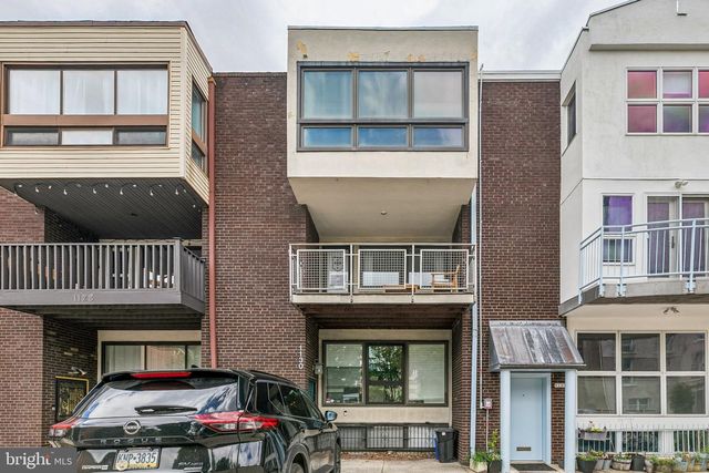1130 LOMBARD ST, Philadelphia, PA 19147
