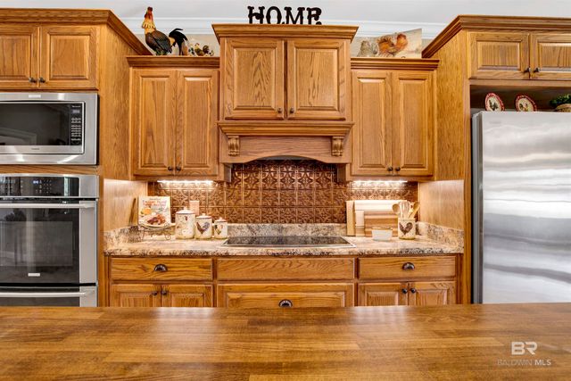19107 Hughen Street, Robertsdale, AL 36567