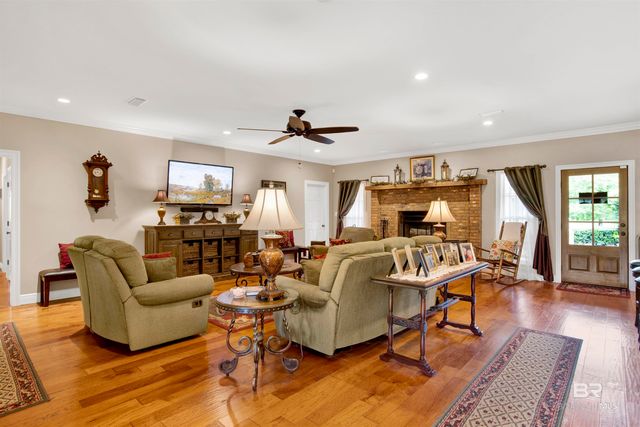 19107 Hughen Street, Robertsdale, AL 36567