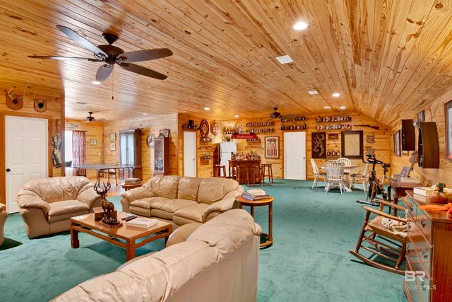 19107 Hughen Street, Robertsdale, AL 36567