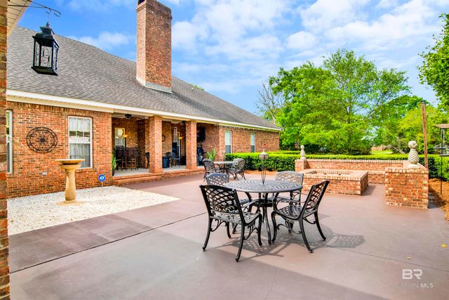 19107 Hughen Street, Robertsdale, AL 36567