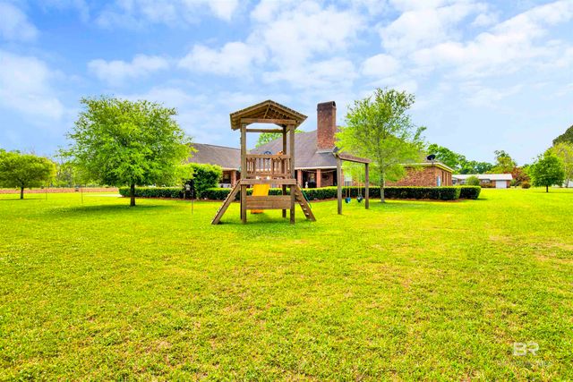 19107 Hughen Street, Robertsdale, AL 36567