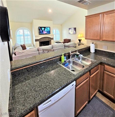 3145 East Flamingo Road 2084, Las Vegas, NV 89121