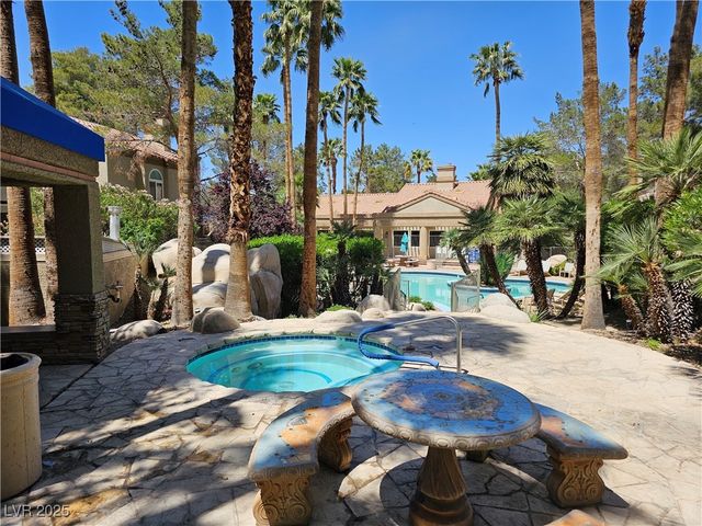 3145 East Flamingo Road 2084, Las Vegas, NV 89121