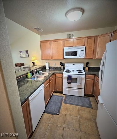 3145 East Flamingo Road 2084, Las Vegas, NV 89121