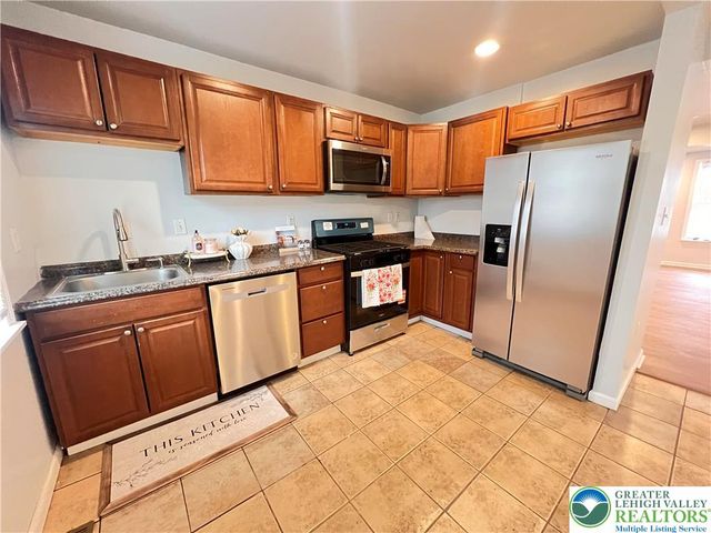 427 Pawnee Street, Bethlehem City, PA 18015