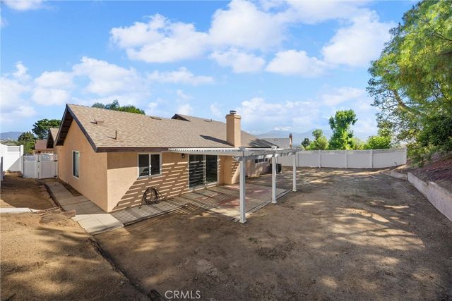 1274 Redwood View Drive, Pomona, CA 91766