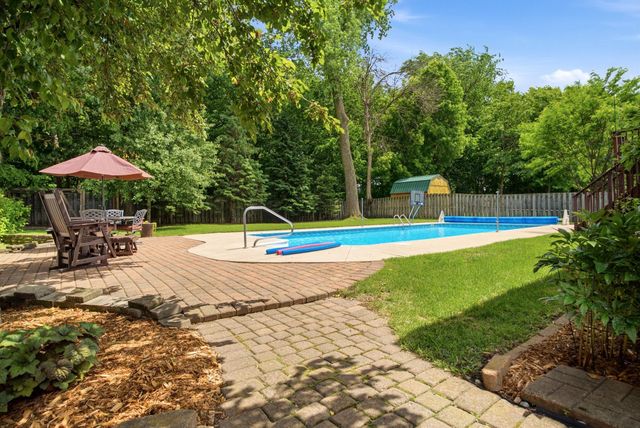 322 Lilium Circle, Watertown, MN 55388