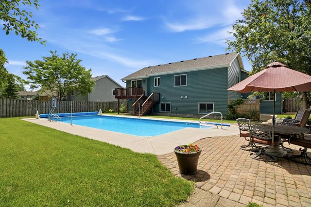 322 Lilium Circle, Watertown, MN 55388