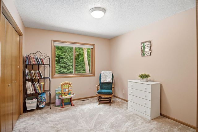 322 Lilium Circle, Watertown, MN 55388