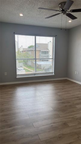 260 El Dorado Boulevard 3204, Houston, TX 77598
