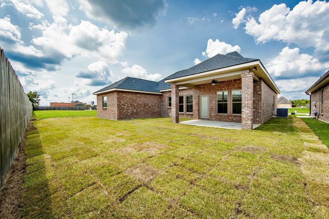 214 Rue Max, Houma, LA 70364