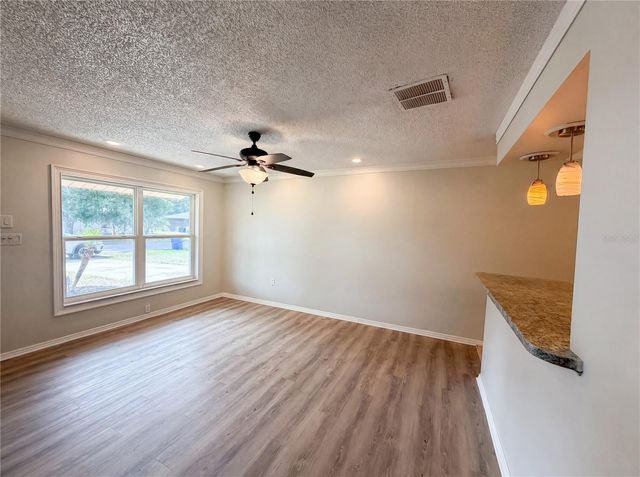 505 OAK DRIVE, Tavares, FL 32778
