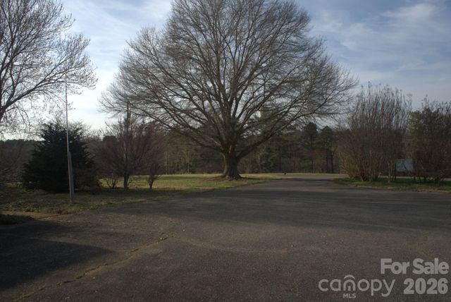 6581 Sain Milling Road, Vale, NC 28168