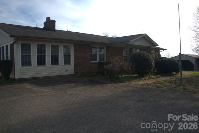 6581 Sain Milling Road, Vale, NC 28168