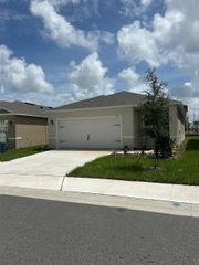 1113 CASCADE AVENUE, Davenport, FL 33837