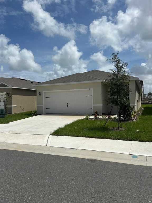 1113 CASCADE AVENUE, Davenport, FL 33837