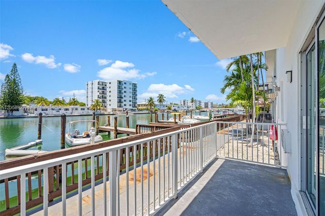 7930 Tatum Waterway Drive S1, Miami Beach, FL 33141