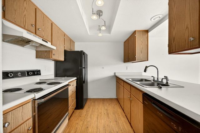 2101 Poplar Drive 65, Medford, OR 97504