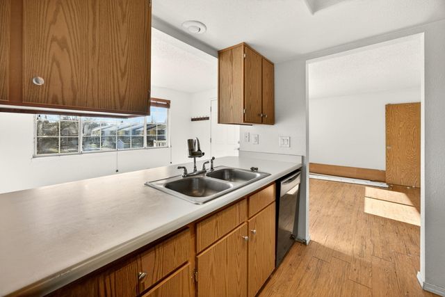 2101 Poplar Drive 65, Medford, OR 97504