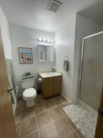 2101 Poplar Drive 65, Medford, OR 97504