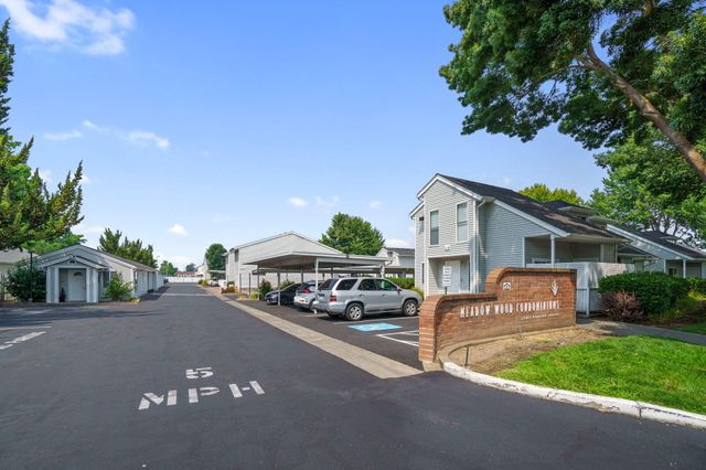 2101 Poplar Drive 65, Medford, OR 97504