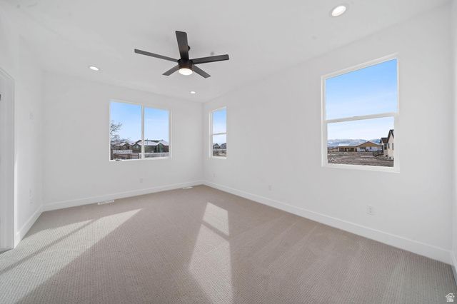 1262 E HIGHLINE RD, Lake Point, UT 84074